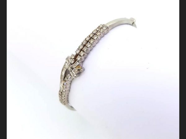 Diamond Bangle, set in 18ct white gold