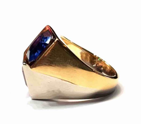 Vintage Toi et Moi Pink and Blue Sapphire Two Tone Ring