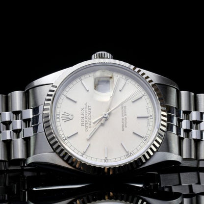 Vintage 1970s Rolex Oyster Perpetual Datejust 16234 Stainless Steel Automatic Watch