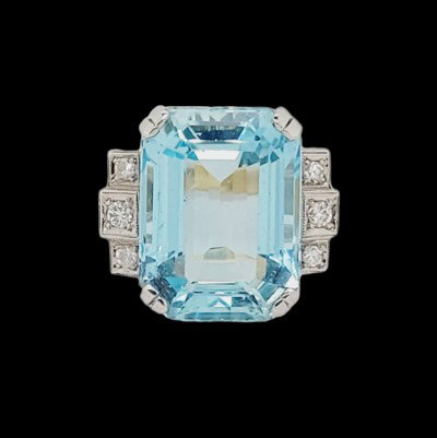 Art Deco 13.50ct Aquamarine and Diamond Cocktail Ring