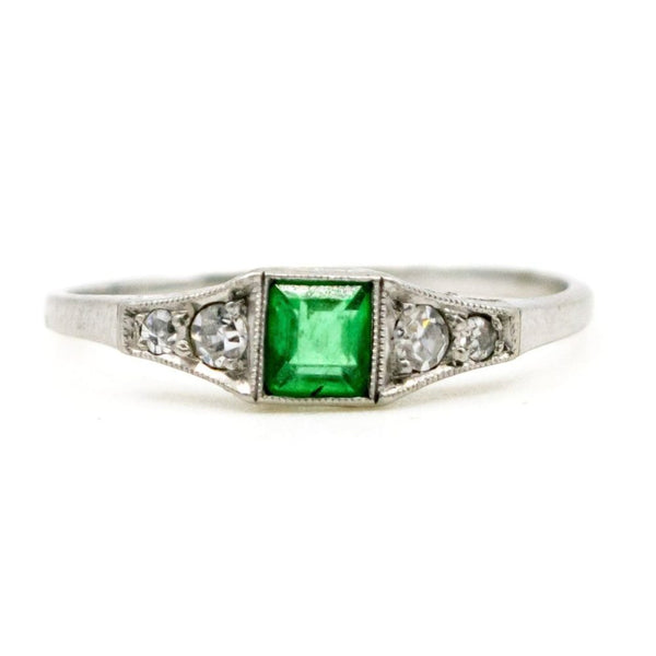 Antique Art Deco Emerald and Diamond Ring