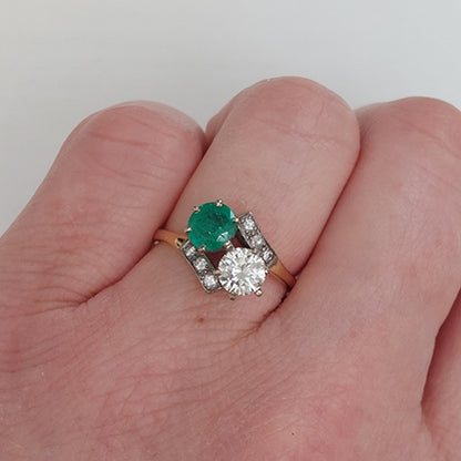 Vintage 0.65ct Diamond and Emerald Toi et Moi Two Stone Crossover Engagement Ring