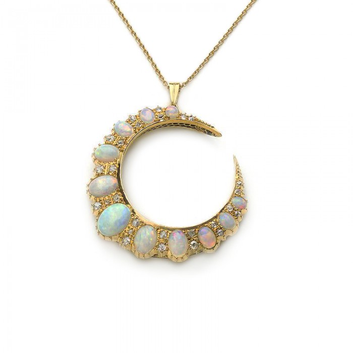 ANTIQUE OPAL AND DIAMOND CRESCENT PENDANT MO1