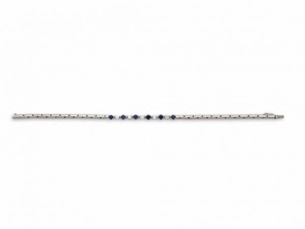 Vintage Seventies sapphire and diamond white gold bracelet