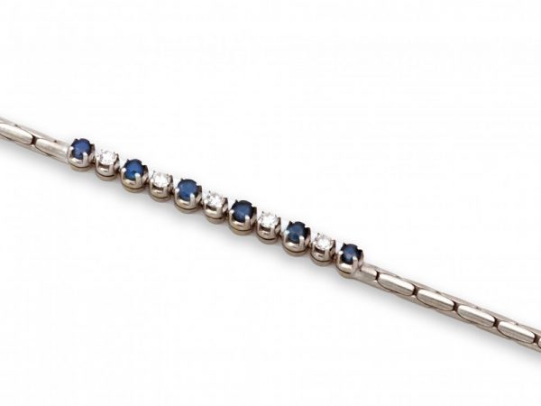 Vintage Seventies sapphire and diamond white gold bracelet