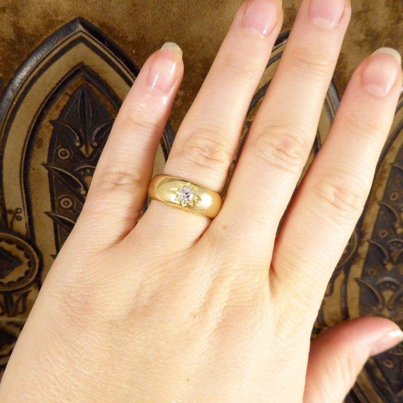 Antique Late Victorian Old Cut Diamond Star Set Band Ring