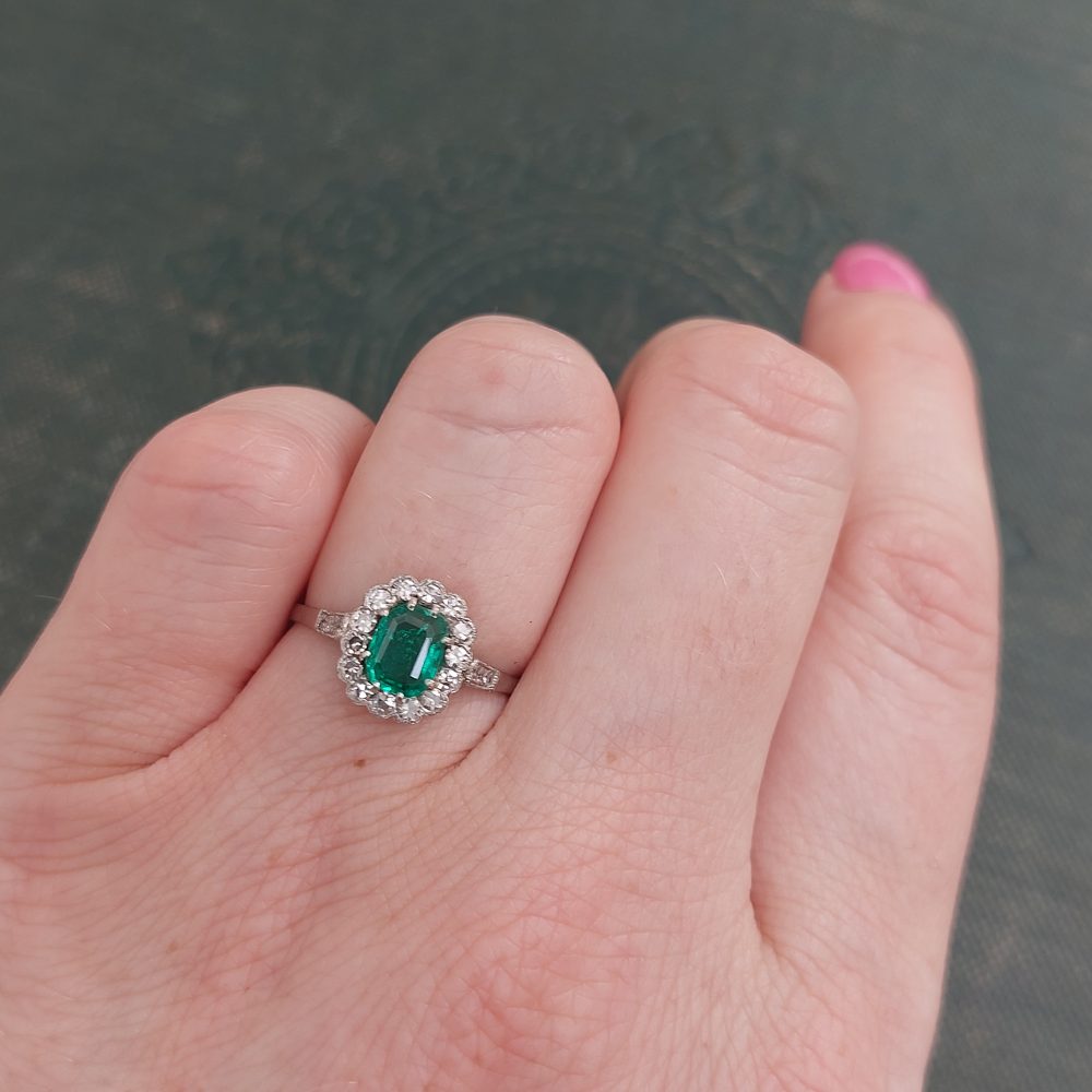 Art Deco Antique Emerald and Diamond Ring