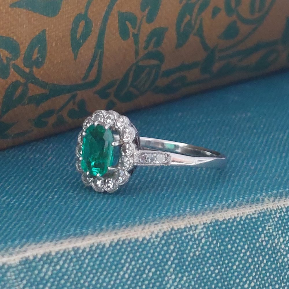 Art Deco Antique Emerald and Diamond Ring