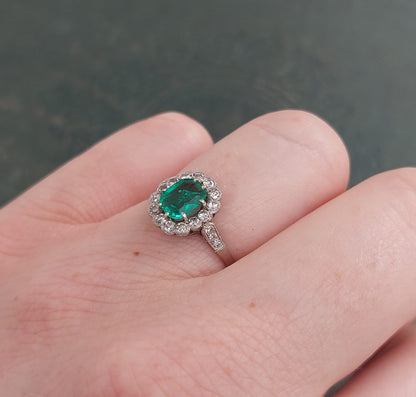 Art Deco Antique Emerald and Diamond Ring