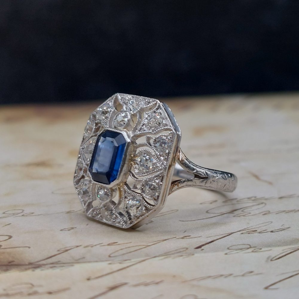 Art Deco Antique Sapphire and Old Cut Diamond Cluster Ring