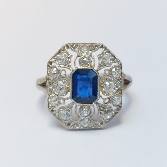 Art Deco Antique Sapphire and Old Cut Diamond Cluster Ring