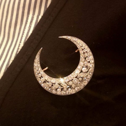 Vintage Old Cut Diamond 3.22ct Crescent Brooch