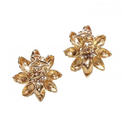 Vintage Van Cleef and Arpels Diamond and Gold Flower Brooch Earrings Suite