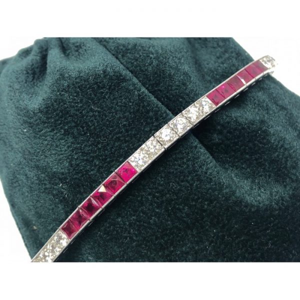 ruby-6.22ct-diamond-line-bracelet